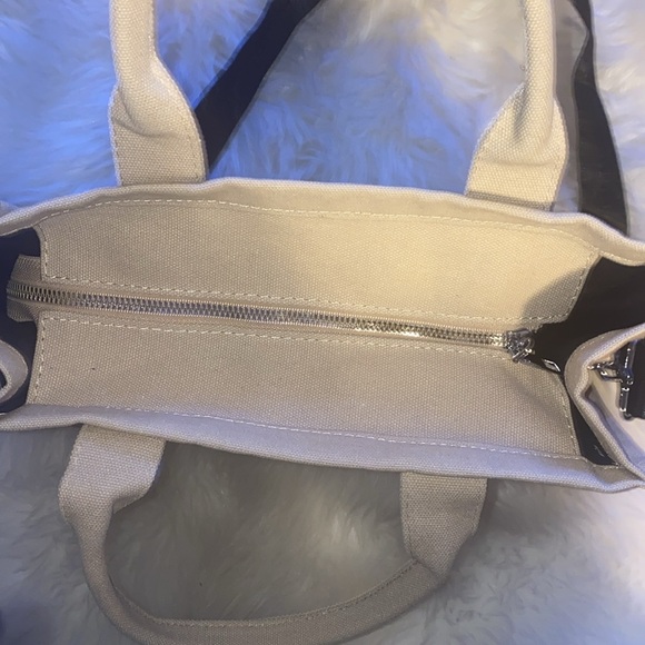 🆕Handbag👜 - Picture 5 of 6